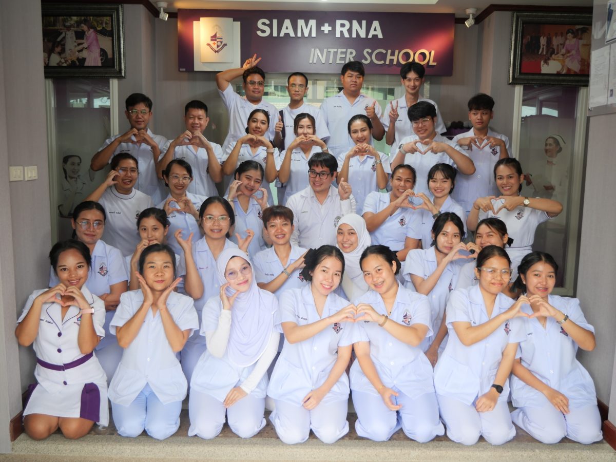 LINE_ALBUM_2025.11.10_251110_19